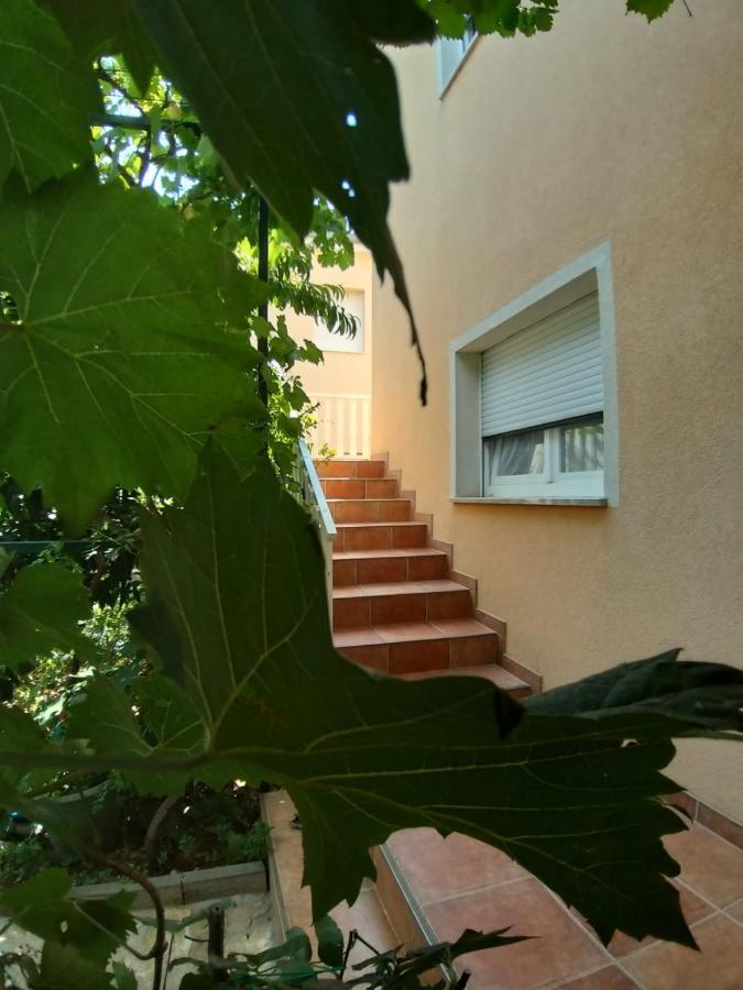 Apartmani Kutlesa Vodice Exterior foto